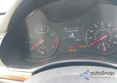 2017 Kia Cadenza Premium z USA, uszkodzony, nr VIN KNALC4J16H5080273